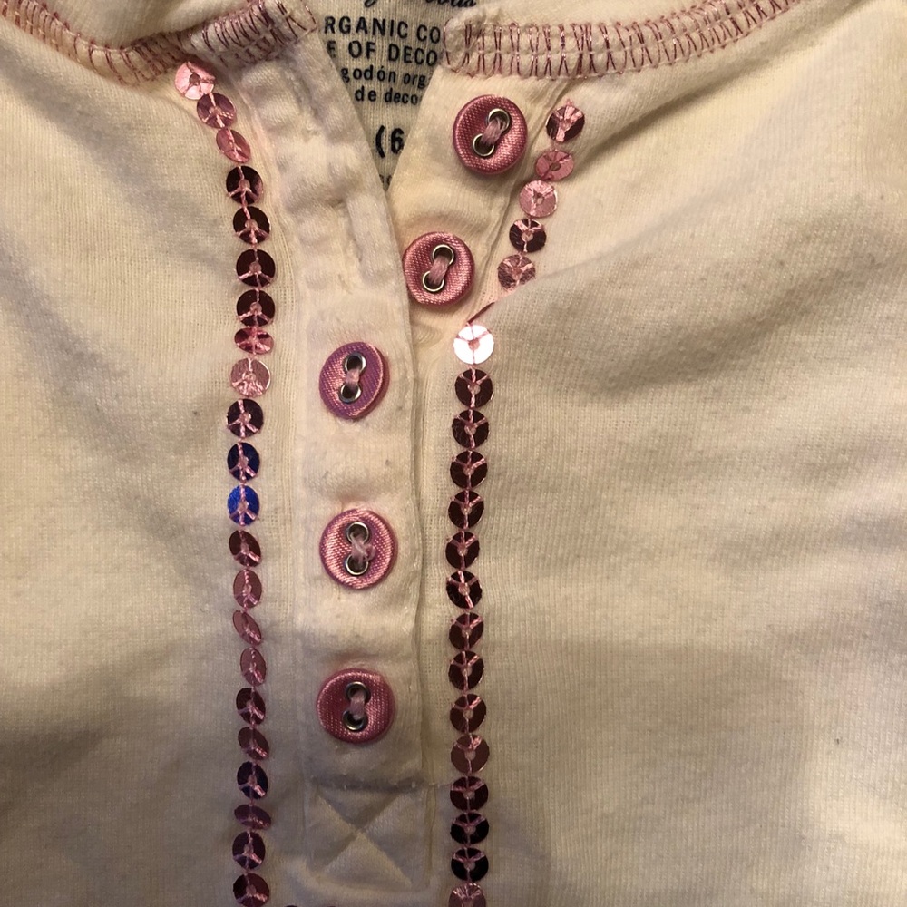 Faded Glory cream T-shirt w pink glitter detail - Picture 2 of 3
